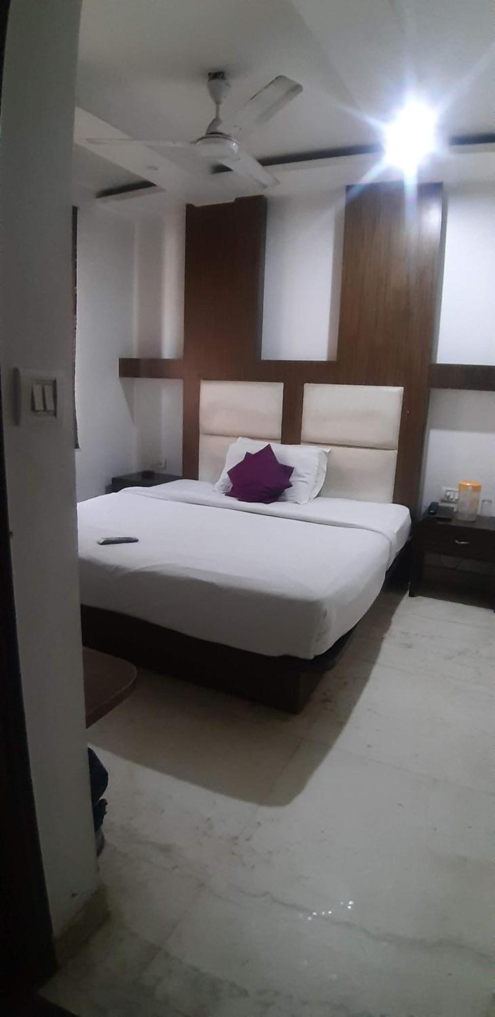 Hotel A10 Neu-Delhi Exterior foto
