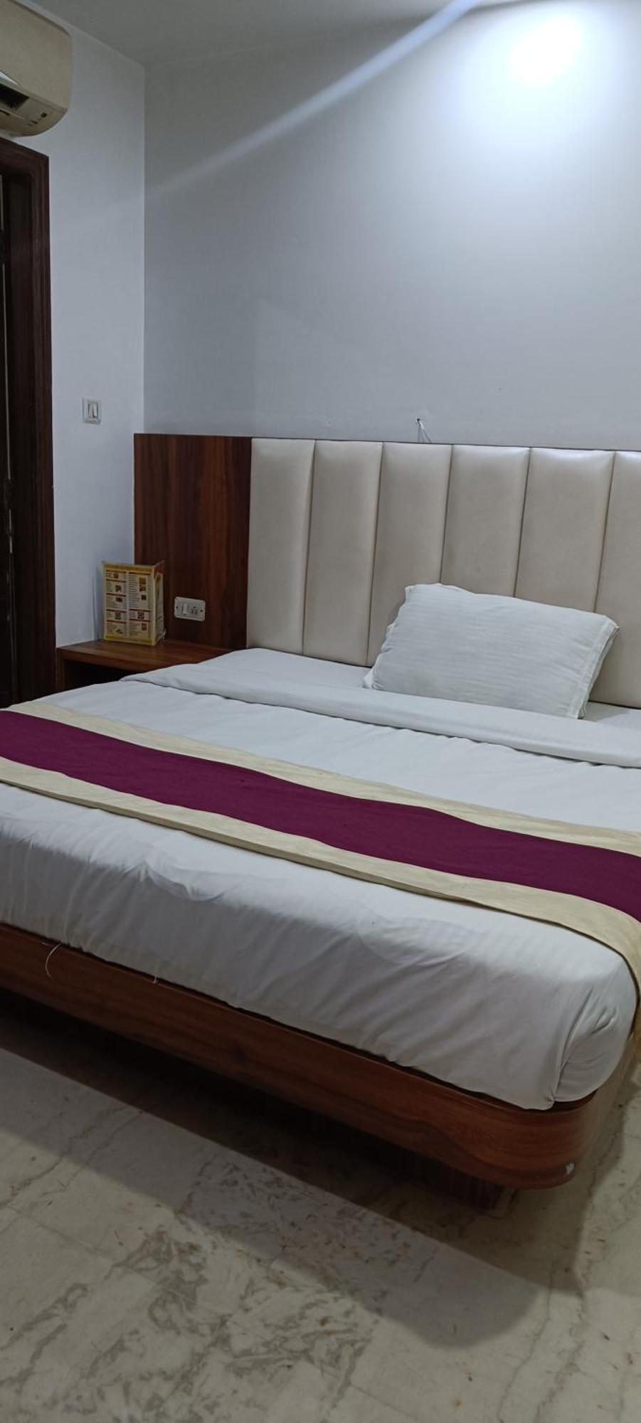 Hotel A10 Neu-Delhi Exterior foto